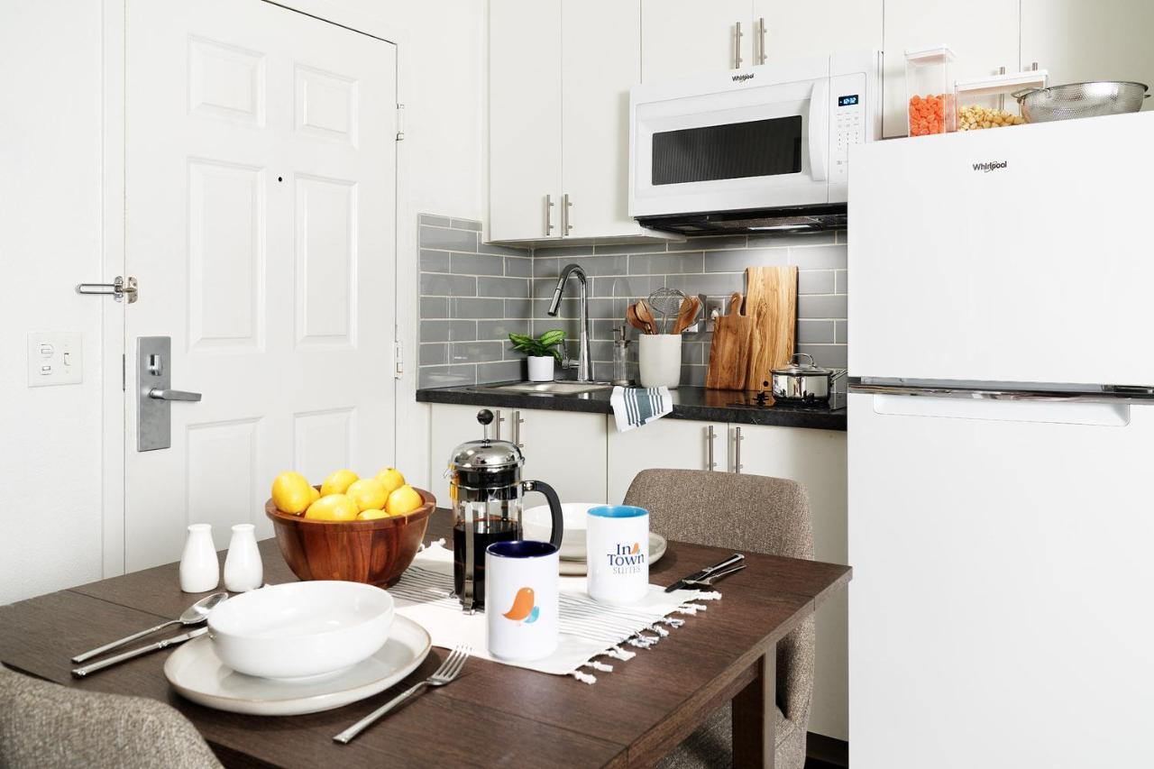 Intown Suites Extended Stay St. Louis Mo - St. Charles Saint Charles エクステリア 写真
